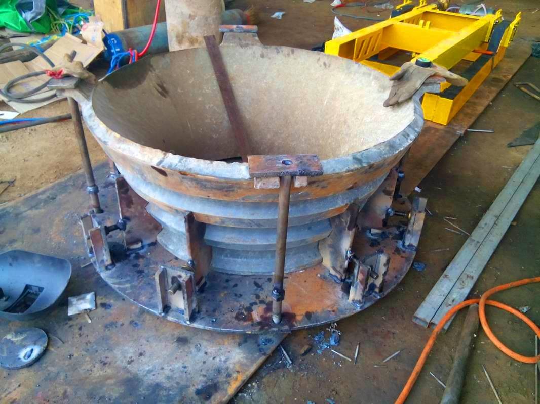 Rebuilding & Hard-facing Bowl Liner & Cone Crusher 1