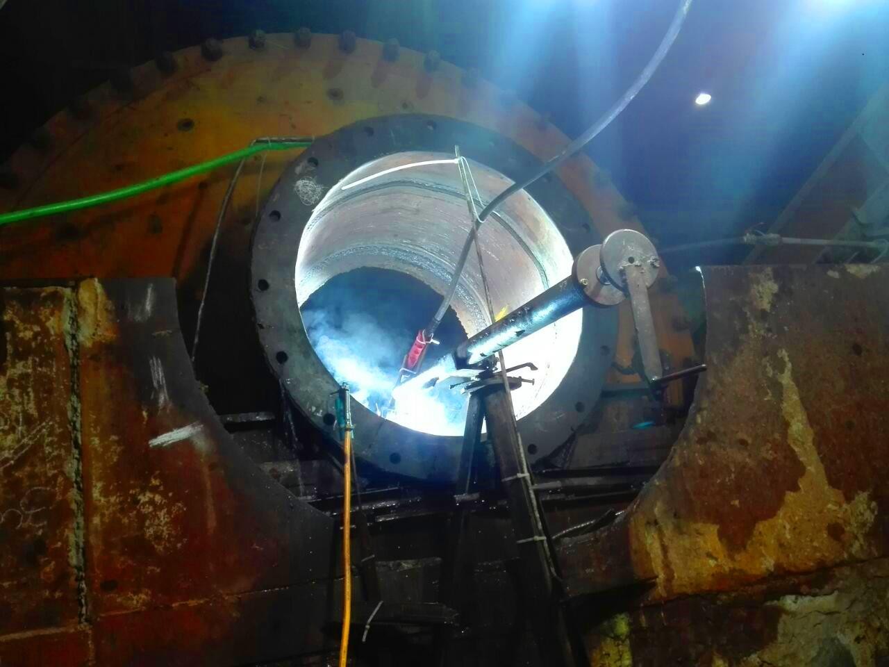 Repairing on ball mill Trunnion 2